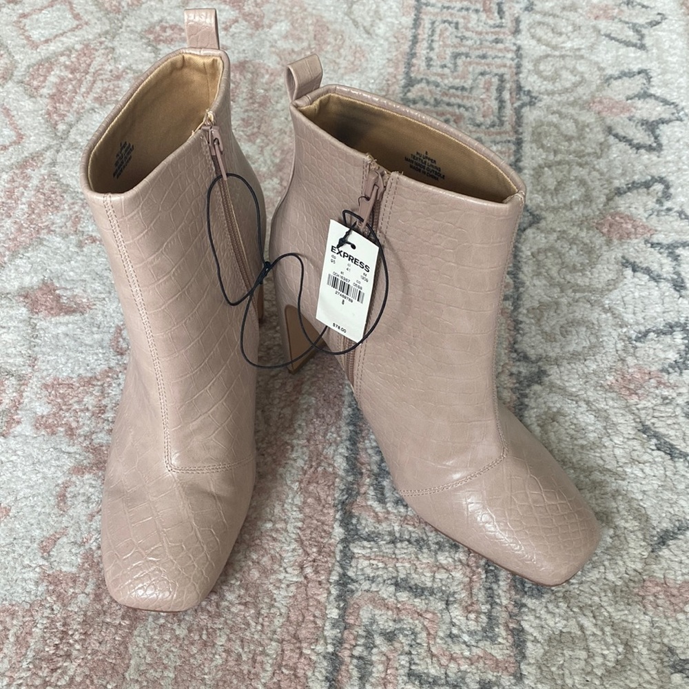Express Booties
